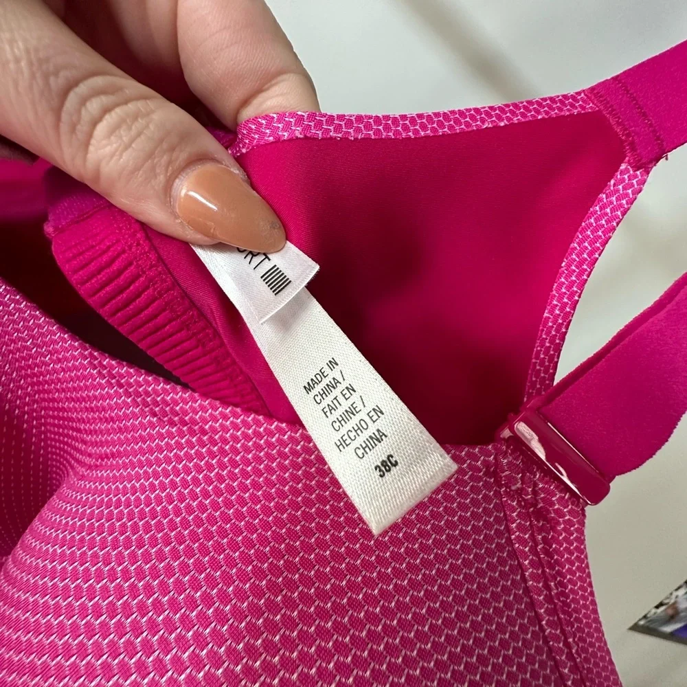 Sports bra - Picture 2 of 3